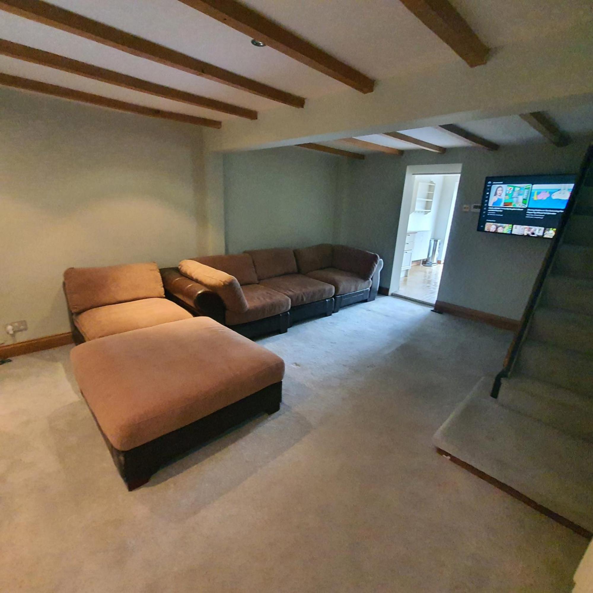 Beautiful And Cozy 2 Bedroom Apartment 比勒瑞卡 外观 照片